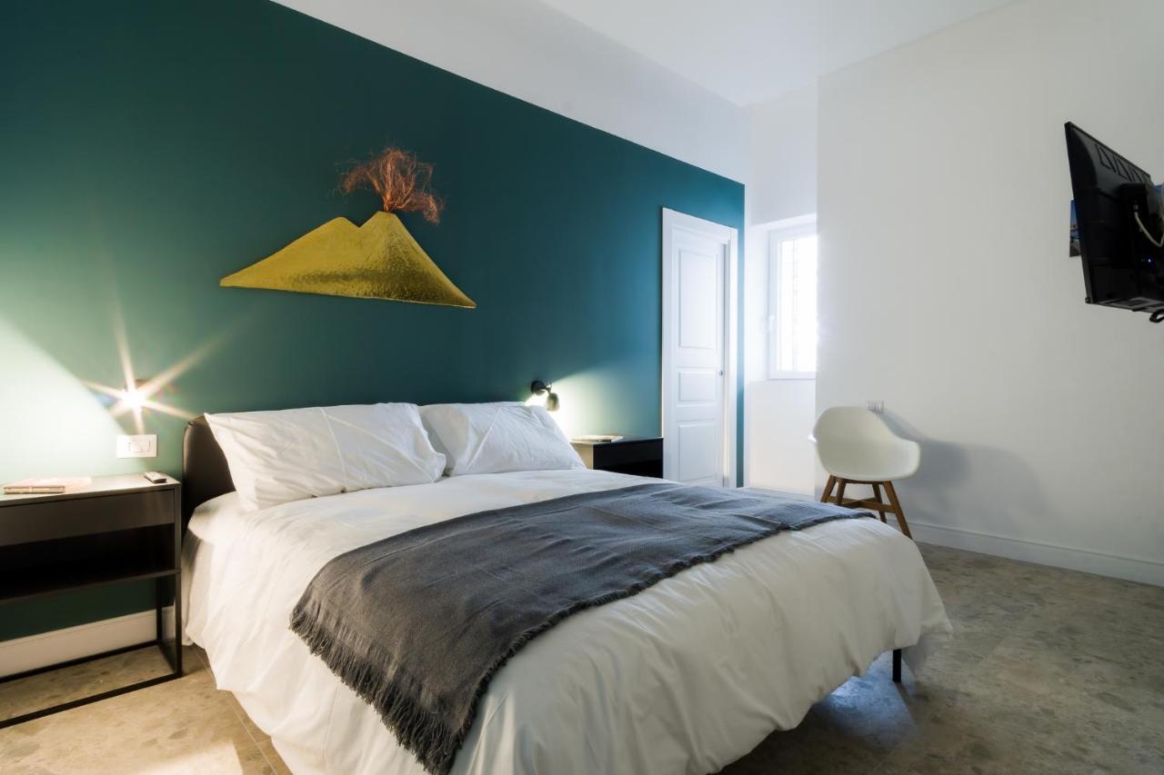 Naos Bed & Breakfast Наполи Екстериор снимка